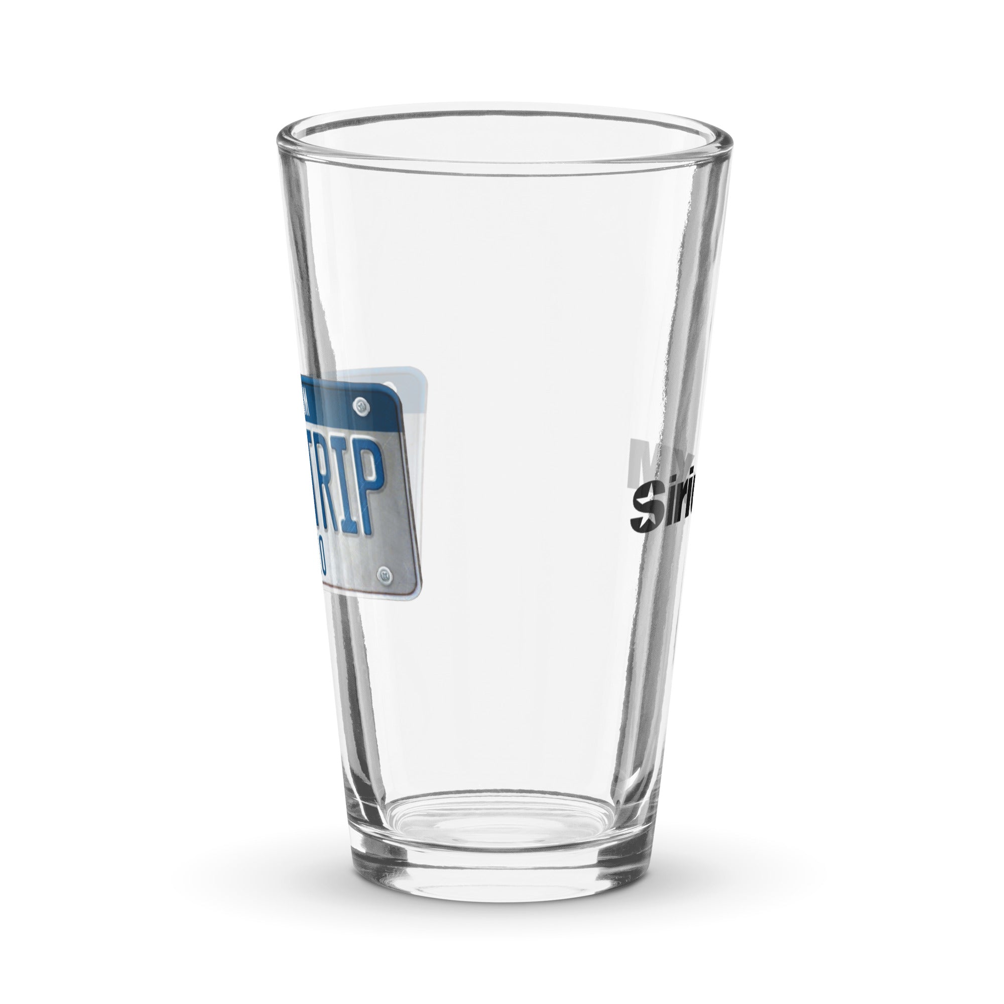 Clear pint glass. Side view.