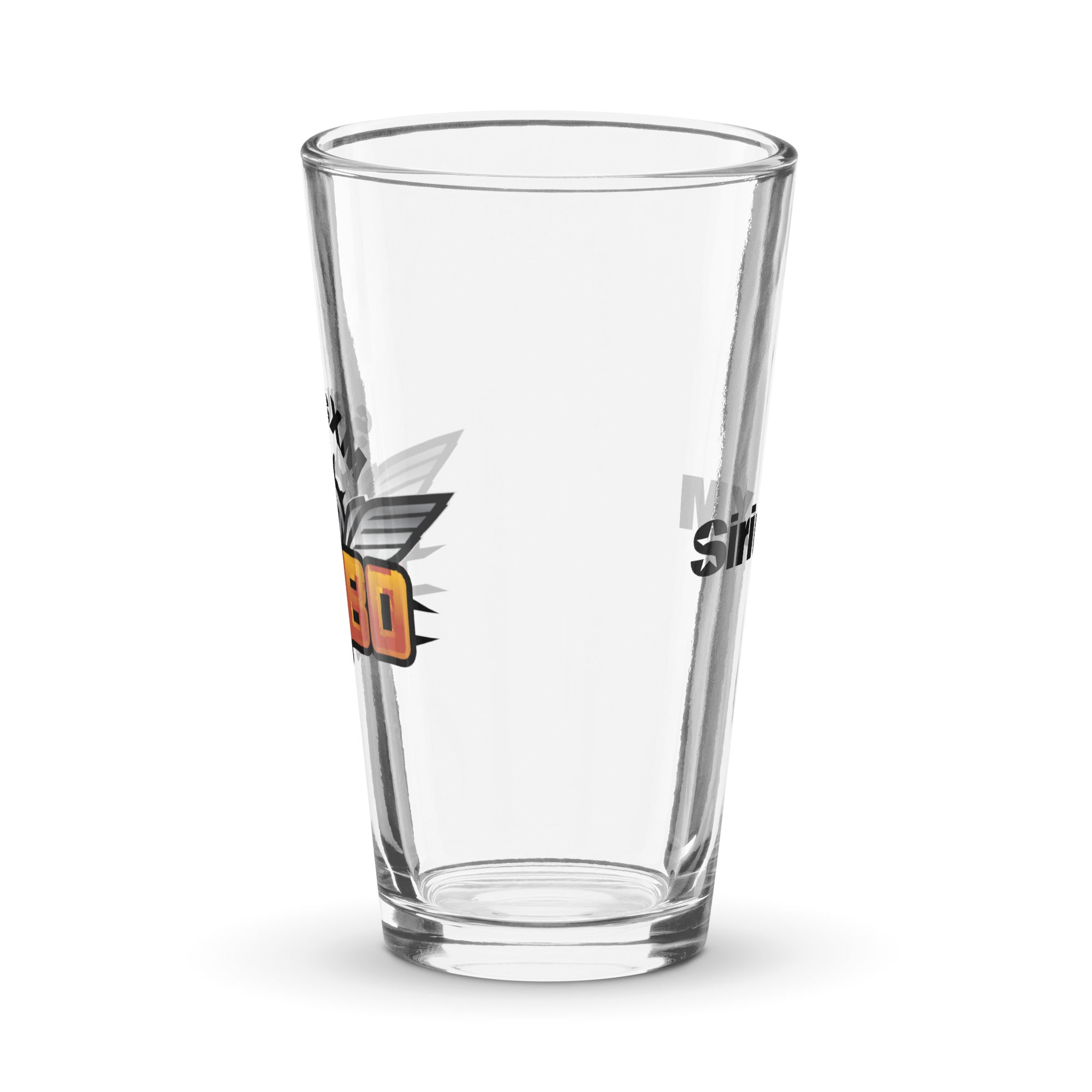 Clear pint glass. Side view.