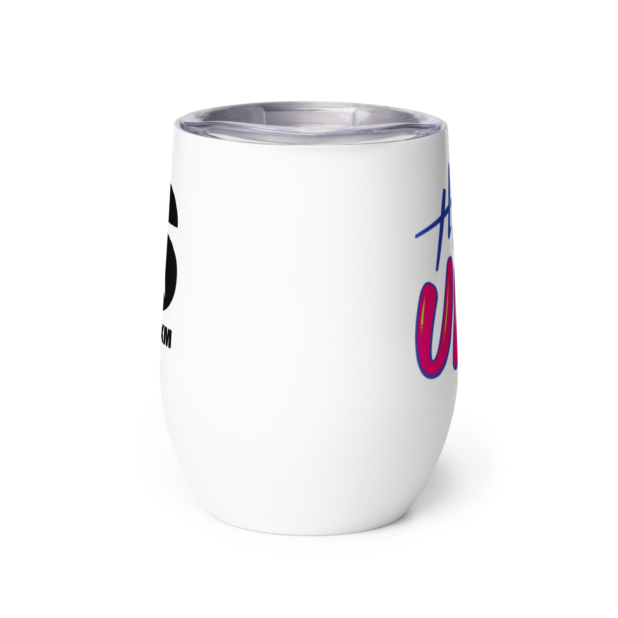 White insulated tumbler featuring a clear lid. Side view.